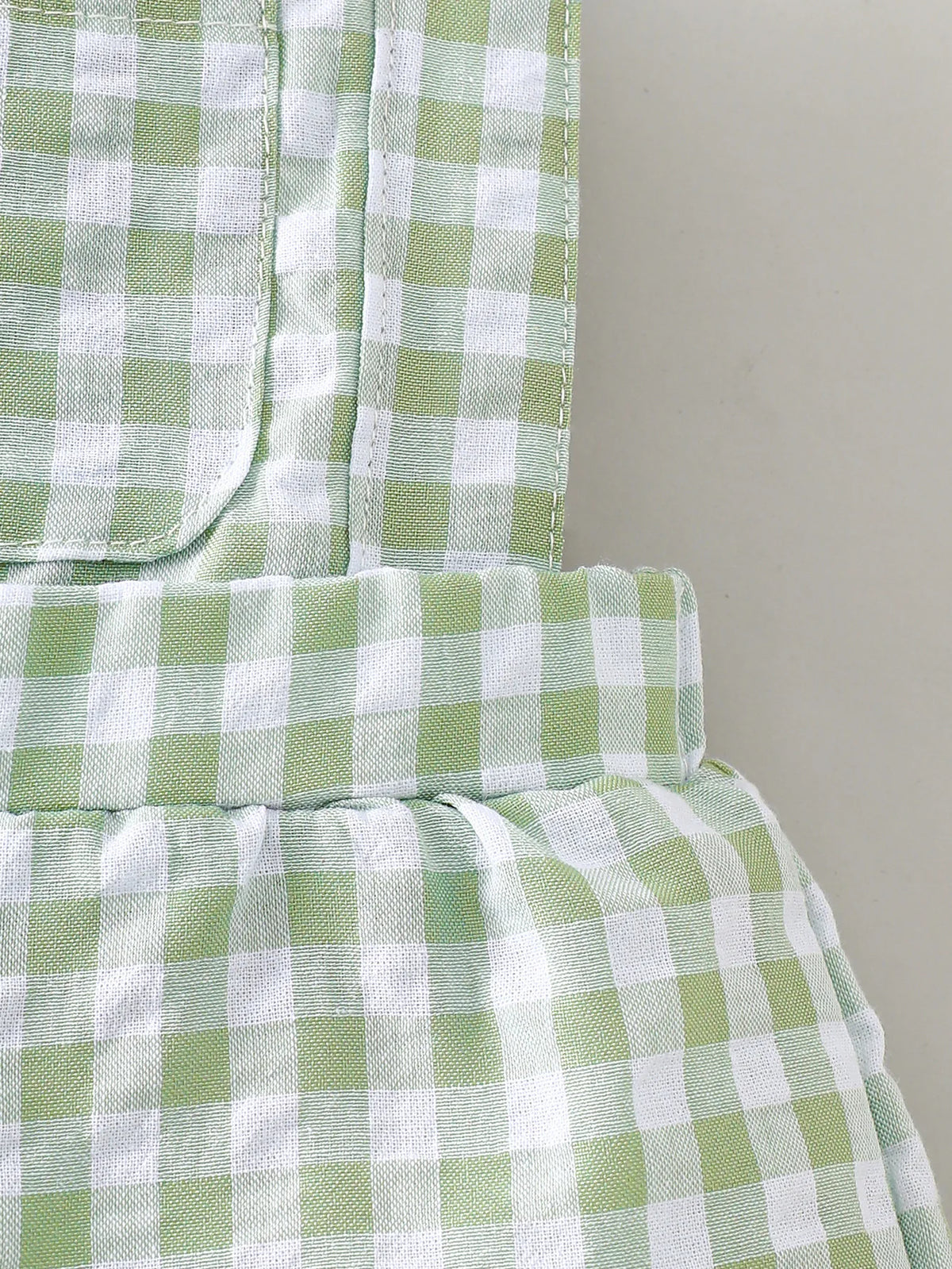 Baby Plaid Suspender Shorts and Sun Hat Set, Breathable and Cute for Outdoor Play in Summer, Comfortable and Stylish